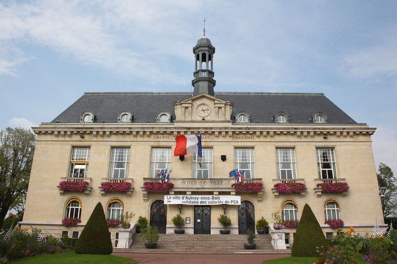 Soubor:Aulnay-sous-Bois town hall 4.jpg