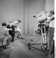 Bundesarchiv B 145 Bild-F001105-0011, Köln, WDR Fernsehstudio.jpg