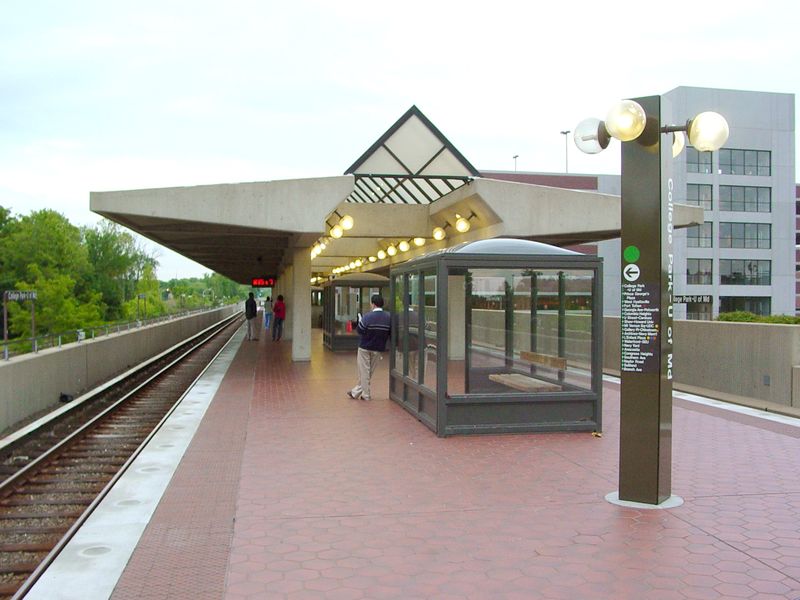 Soubor:College Park-U of Md Station.jpg