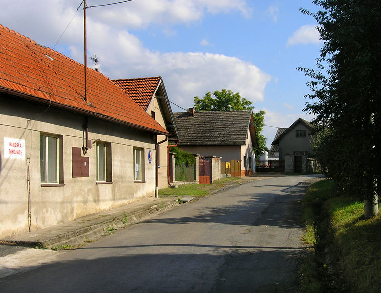 Soubor:Štíhlice, Municipal Office.jpg