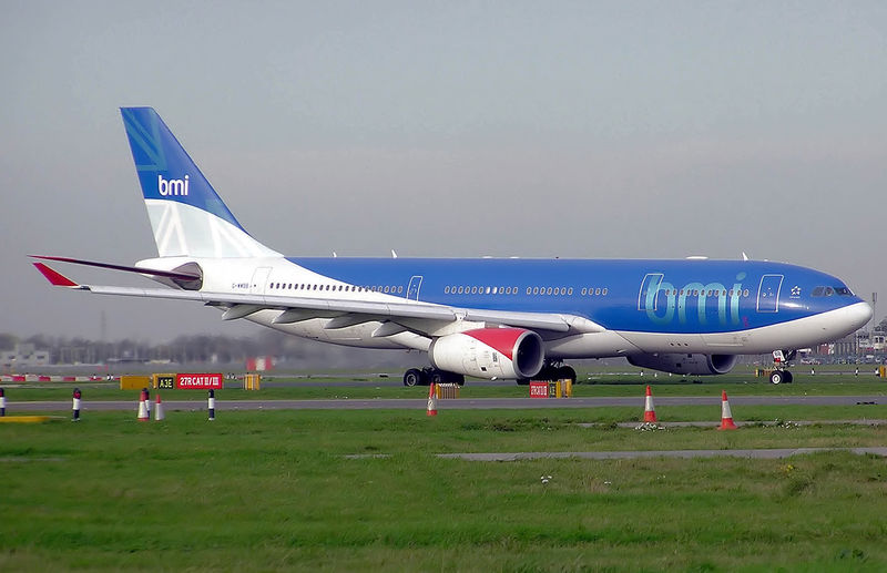 Soubor:Bmi.a330-200.g-wwbb.arp.jpg