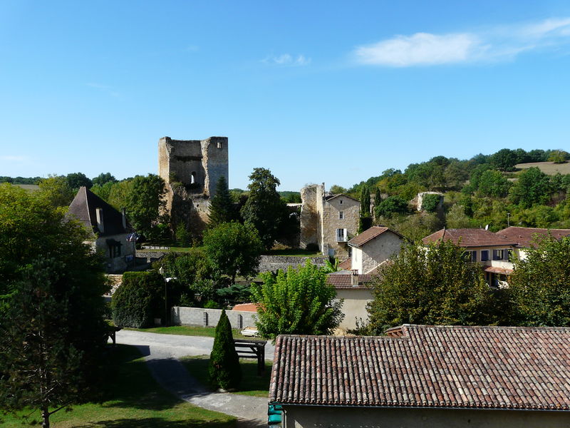 Soubor:Cause-de-Clérans village.JPG