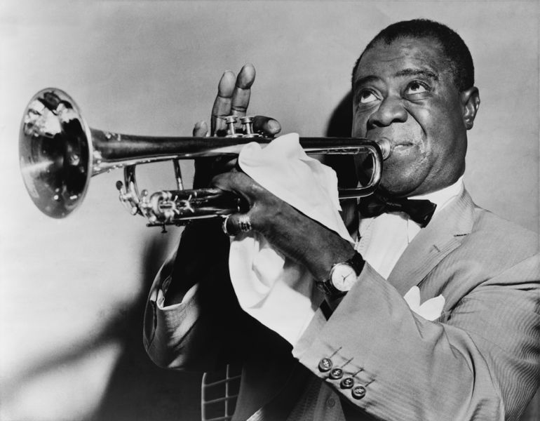 Soubor:Louis Armstrong restored.jpg