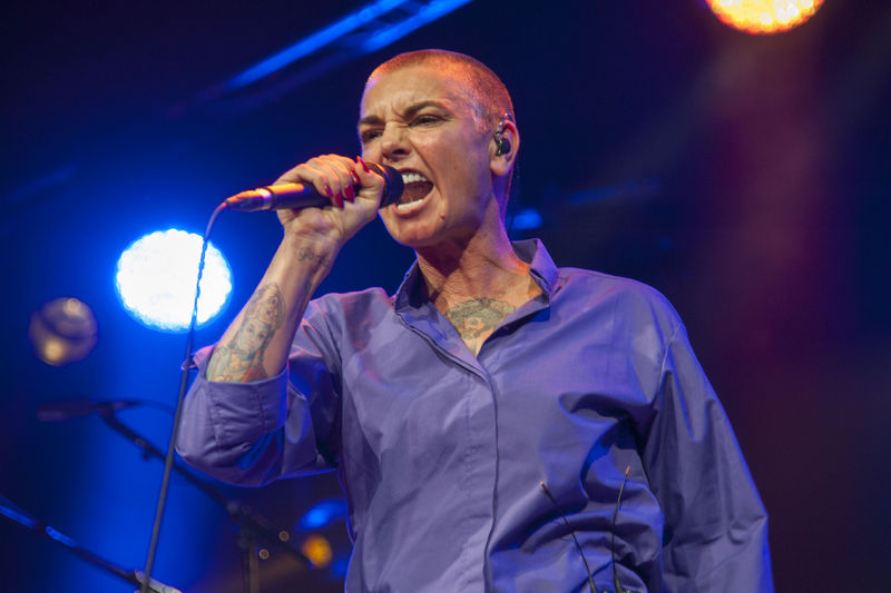 Soubor:Sinead OConnor-FolkFestival-2014-Flickr-02.jpg