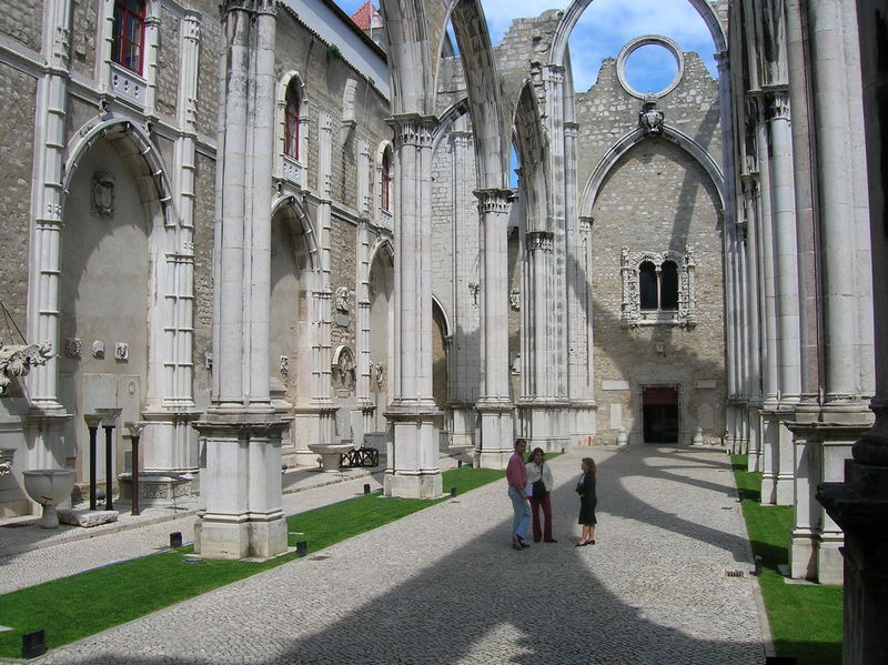 Soubor:Convento do Carmo 2.jpg