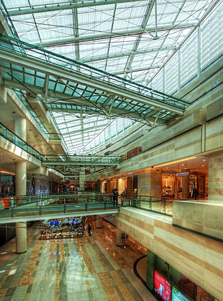 Shopping in Beijing HDR.jpg