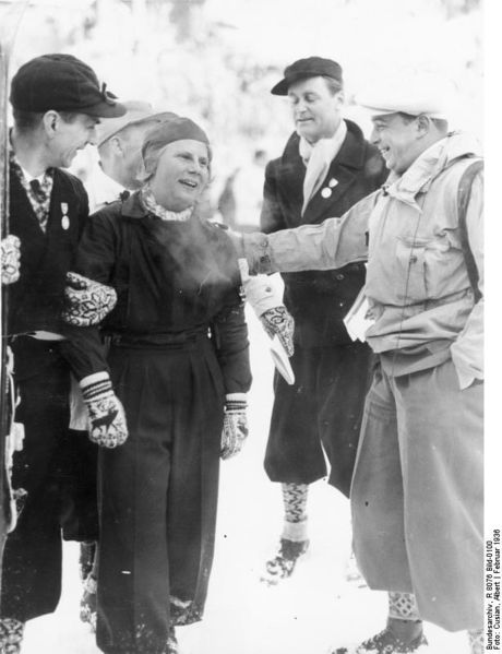 Soubor:Bundesarchiv R 8076 Bild-0100, Olympische Winterspiele, Abfahrtslauf Damen.jpg