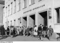 Bundesarchiv B 145 Bild-F003098-0007, Bonn, Beethoven-Gymnasium.jpg