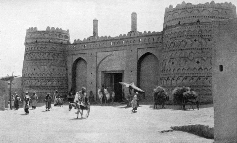 Soubor:Kerman Masjid Gate.jpg