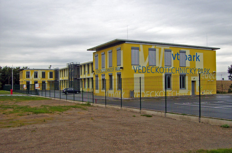 Soubor:VTPark Mstetice.jpg