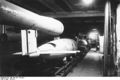 Bundesarchiv Bild 146-1991-076-02A, Niedersachswerfen, Produktion von V1 - V2.jpg