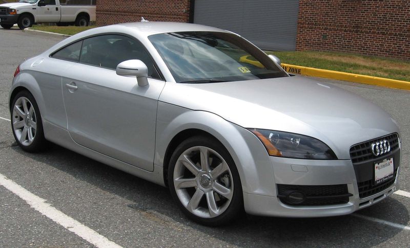 Soubor:2007-Audi-TT.jpg