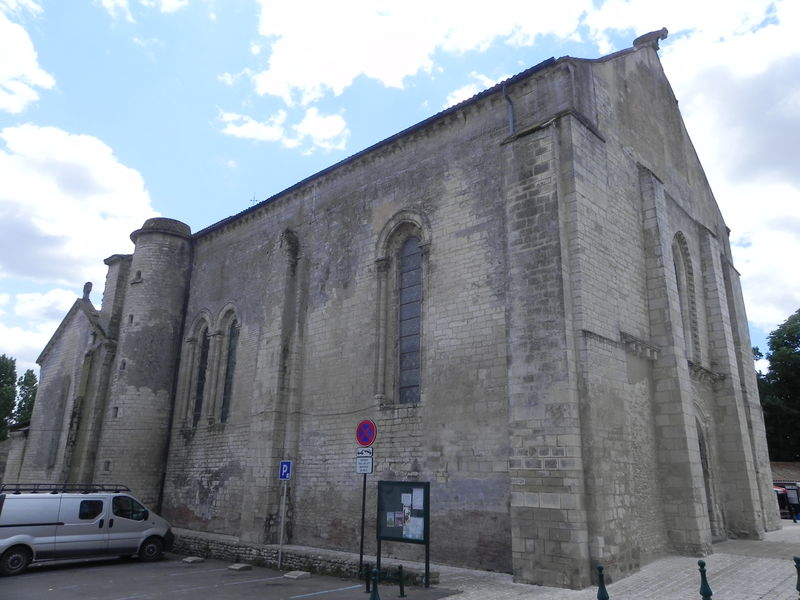 Soubor:Eglise d'Angles.jpg