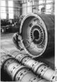 Bundesarchiv Bild 183-61189-0002, Magdeburg, Großfilter für chemische Industrie.jpg