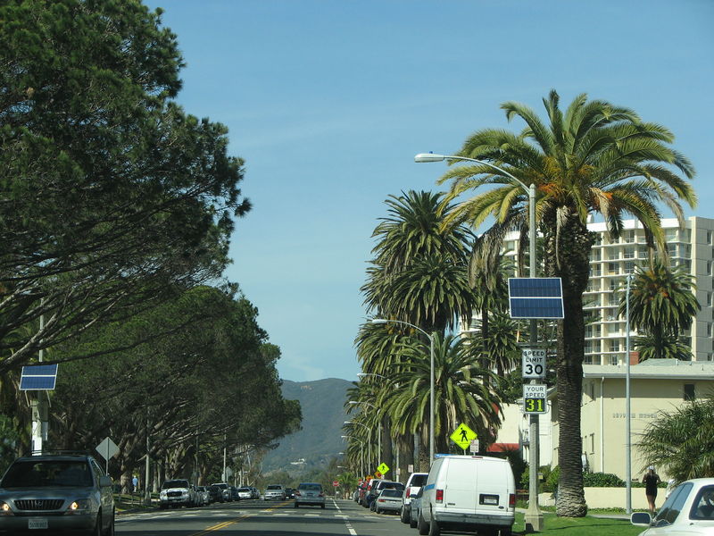 Soubor:Santa Monica Ocean Ave.jpg