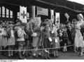 Bundesarchiv B 145 Bild-F002766-0012, Erholungsreise für Berliner Kinder.jpg