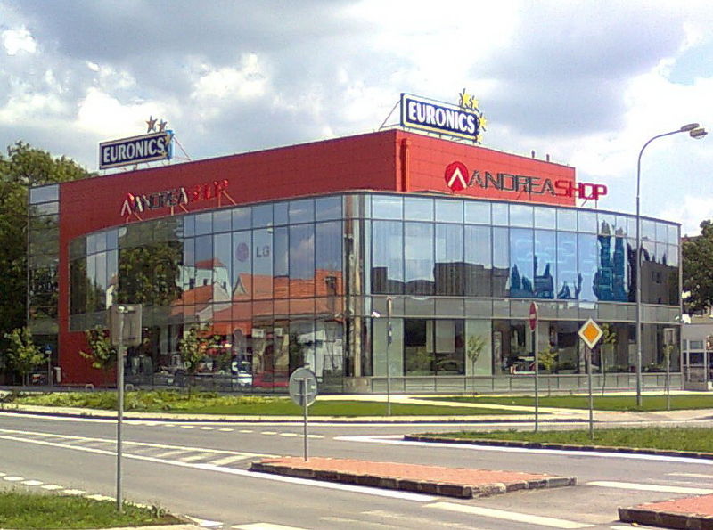 Soubor:Šaľa Adrea Shop.jpg