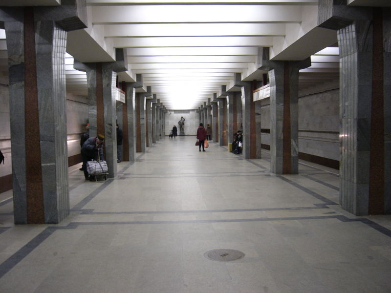 Soubor:Minsk-Metro-Proletarskaya-01.jpg