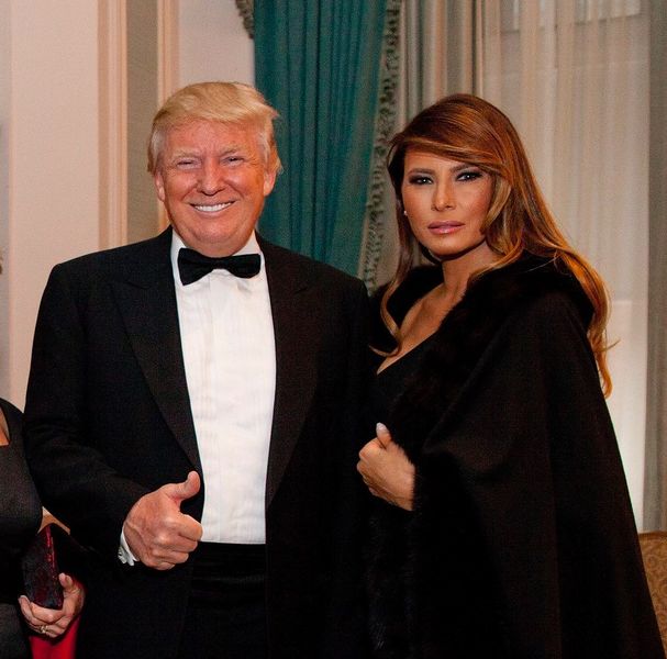 Soubor:Donald and Melania Trump 2015.jpg