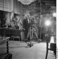 Bundesarchiv B 145 Bild-F002199-0010, Unkel, Fernsehaufnahmen Freiligrathhaus.jpg