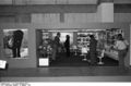 Bundesarchiv B 145 Bild-F061585-0004, Frankfurt-Main, Buchmesse.jpg