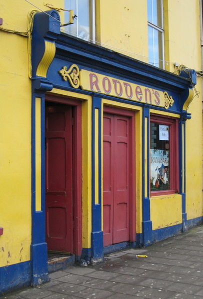 Soubor:'Rodden's', Buncrana - geograph.org.uk - 746546.jpg