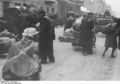 Bundesarchiv R 49 Bild-1311, Ghetto Litzmannstadt, Deportation.jpg