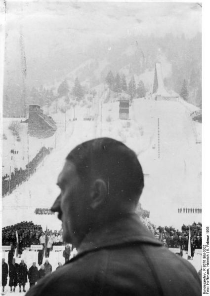 Soubor:Bundesarchiv R 8076 Bild-0002, Olympische Winterspiele, Eröffnung.jpg