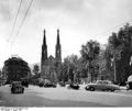 Bundesarchiv B 145 Bild-F000821-0002, Baden-Baden, Augustaplatz und Stadtkirche.jpg