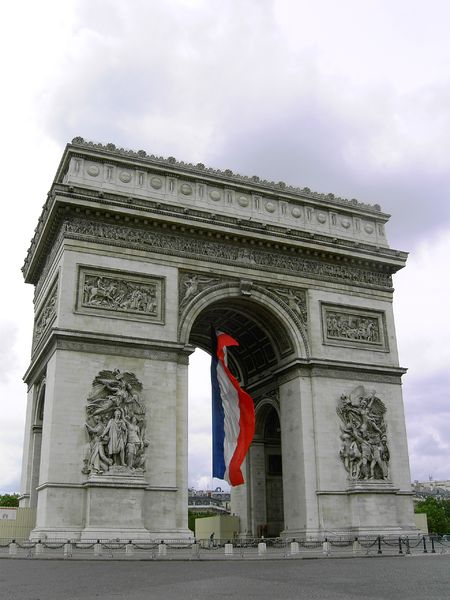 Soubor:Arc De Triomphe 2004.jpg