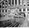 Bundesarchiv B 145 Bild-F003102-0010, Berlin, Anhalter Bahnhof.jpg