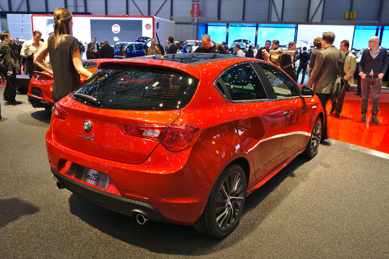 Soubor:Salon de l'auto de Genève 2014 - 20140305 - Alfa Romeo 7.jpg