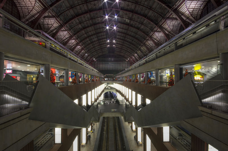 Soubor:Antwerpen Centraal Station-LMFlickr.jpg