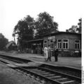 Bundesarchiv B 145 Bild-F004723-0009, Holm-Seppensen, Adenauer, Sekretärin, v. Eckhardt.jpg