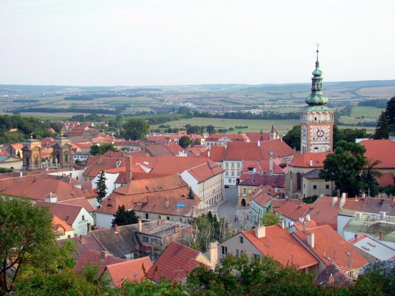 Soubor:Mikulov Old Town Center.jpg