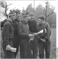 Bundesarchiv Bild 183-60514-0001, H. Glass, M. Brunner, W. Lesser, H. Renner, H. Recknagel.jpg