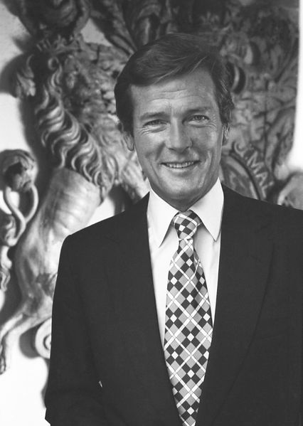 Soubor:Roger Moore 5 Allan Warren.jpg