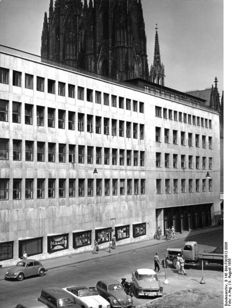 Soubor:Bundesarchiv B 145 Bild-F003812-0006, Köln, WDR Funkhaus.jpg