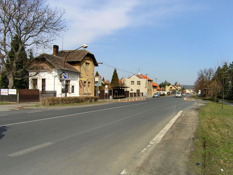 Soubor:Třemošná, Plzeňská str, South.jpg