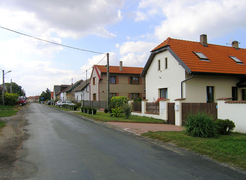 Soubor:Přišimasy, north.jpg