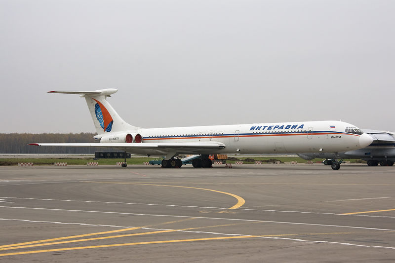 Soubor:Interavia Ilyushin Il-62M.jpg