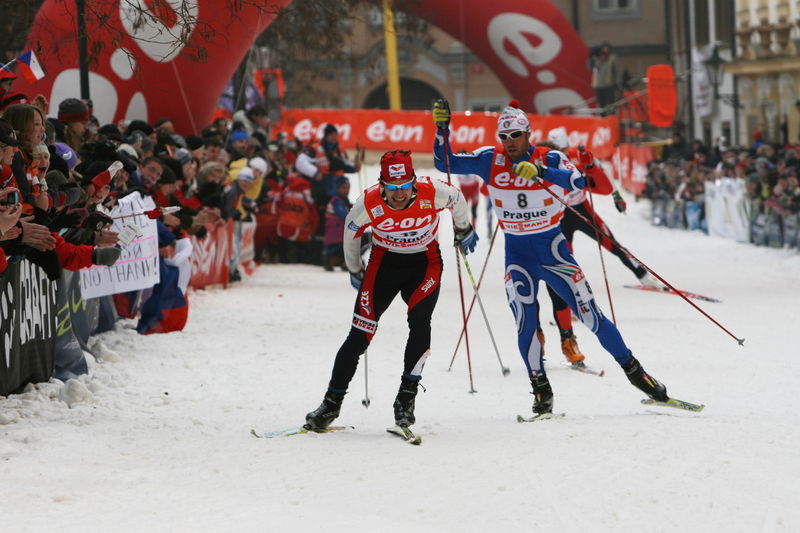 Soubor:Dusan Kozisek + Pasini at Tour de Ski.jpg