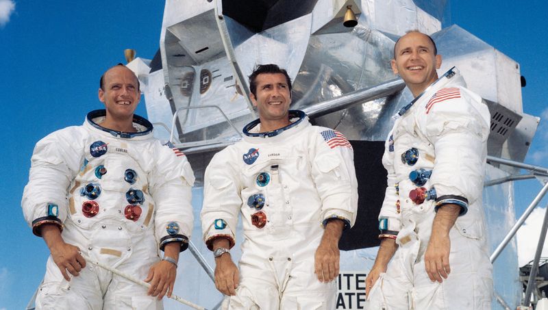 Soubor:Apollo 12 crew.jpg