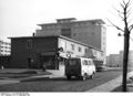 Bundesarchiv B 145 Bild-F002326-0002, Köln, Neubausiedlung für Flüchtlinge.jpg