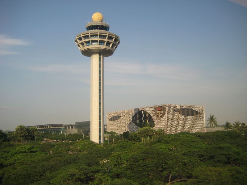 Soubor:Airport of Singapore, Crowne Plaza.JPG