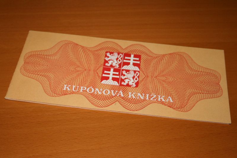 Soubor:Privatization voucher (Czechoslovakia).jpg