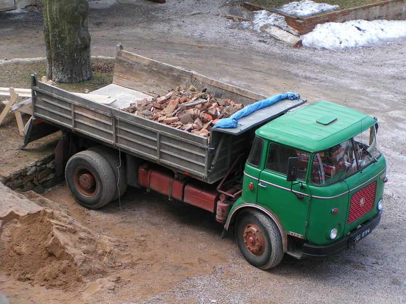 Soubor:Skoda-LKW S706.jpg