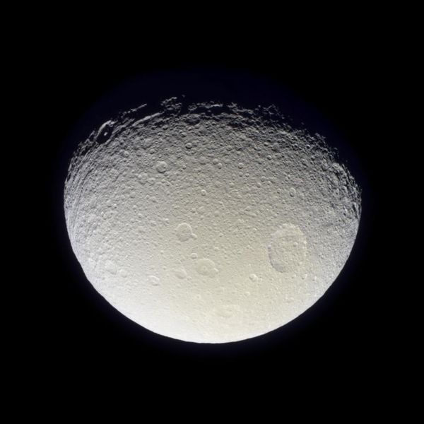 Soubor:Tethys cassini.jpg