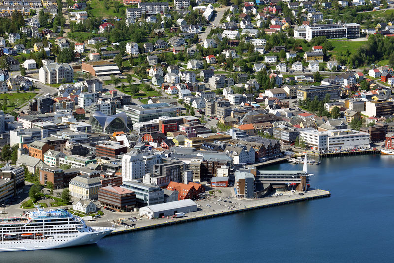 Soubor:Tromsø-2013-06-05-2421-Flickr.jpg