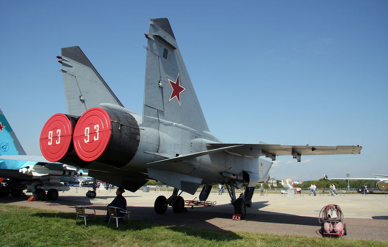 Soubor:MiG-31BM MAKS-2009 (3).jpg